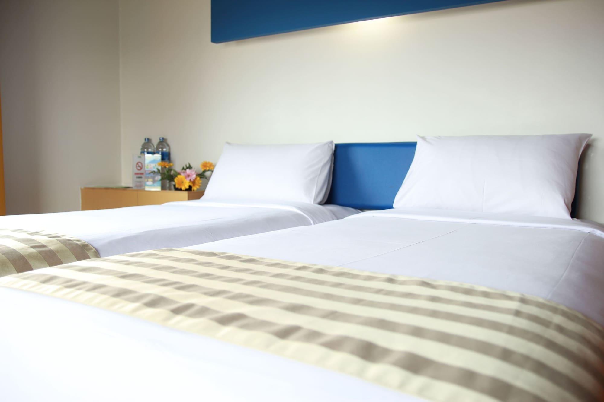 Sparks Life Jakarta, Artotel Curated Eksteriør billede