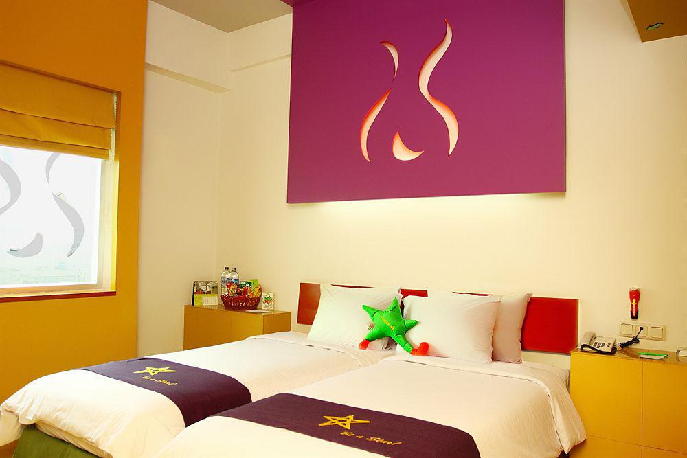 Sparks Life Jakarta, Artotel Curated Eksteriør billede